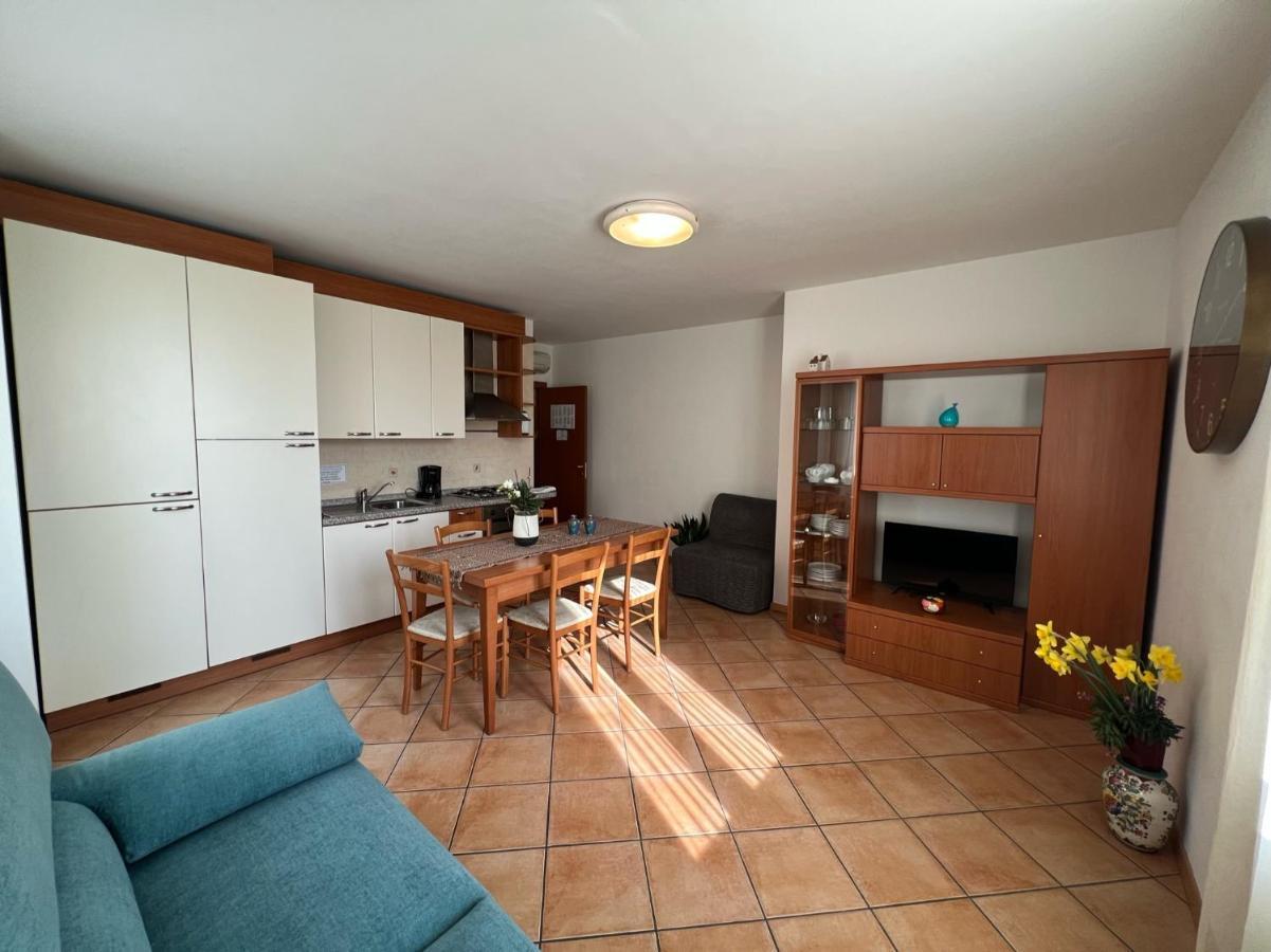 Appartamenti Baia Azzurra 6. Torbole Sul Garda Extérieur photo