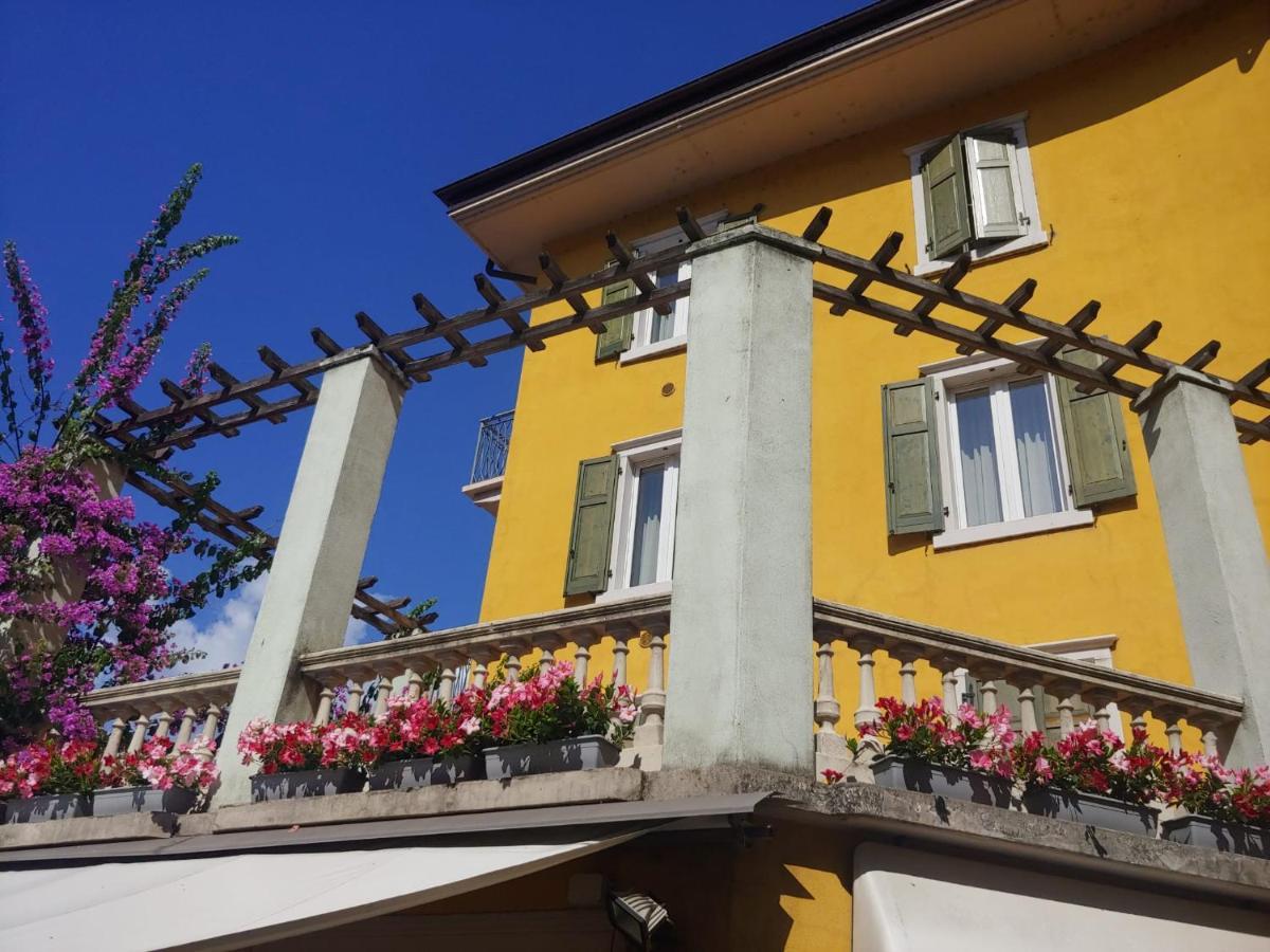 Appartamenti Baia Azzurra 6. Torbole Sul Garda Extérieur photo